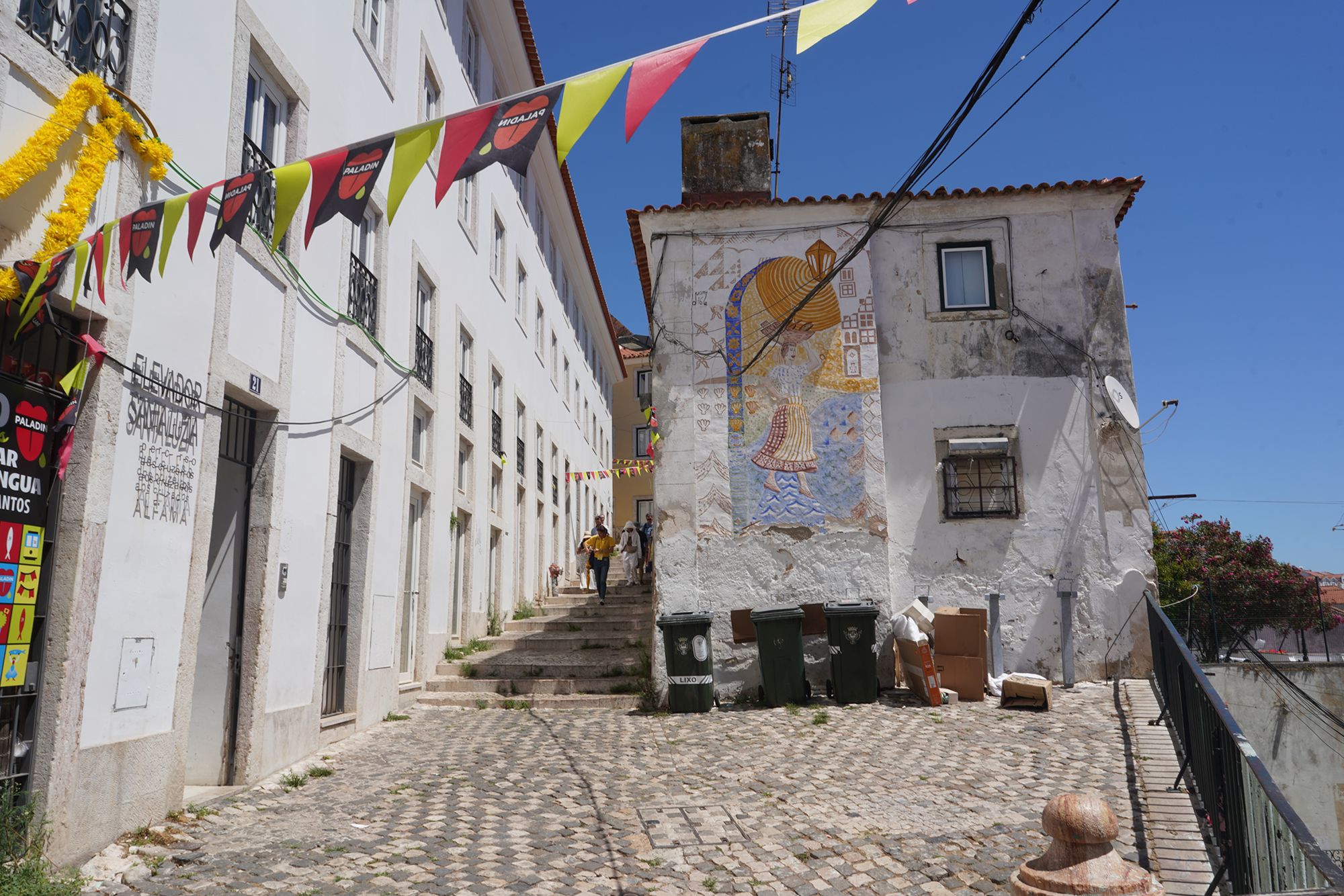 Lisbon Walk I (23) Lisbon Walk I (23)
