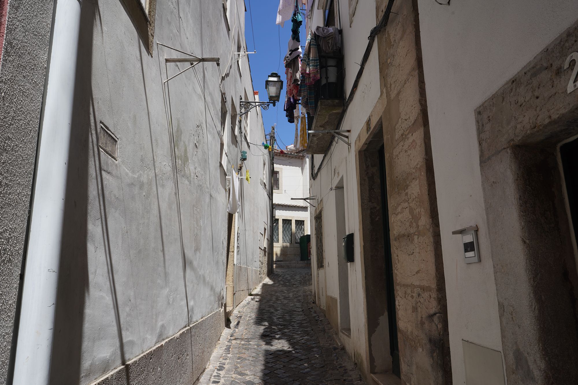 Lisbon Walk I (3) Lisbon Walk I (3)