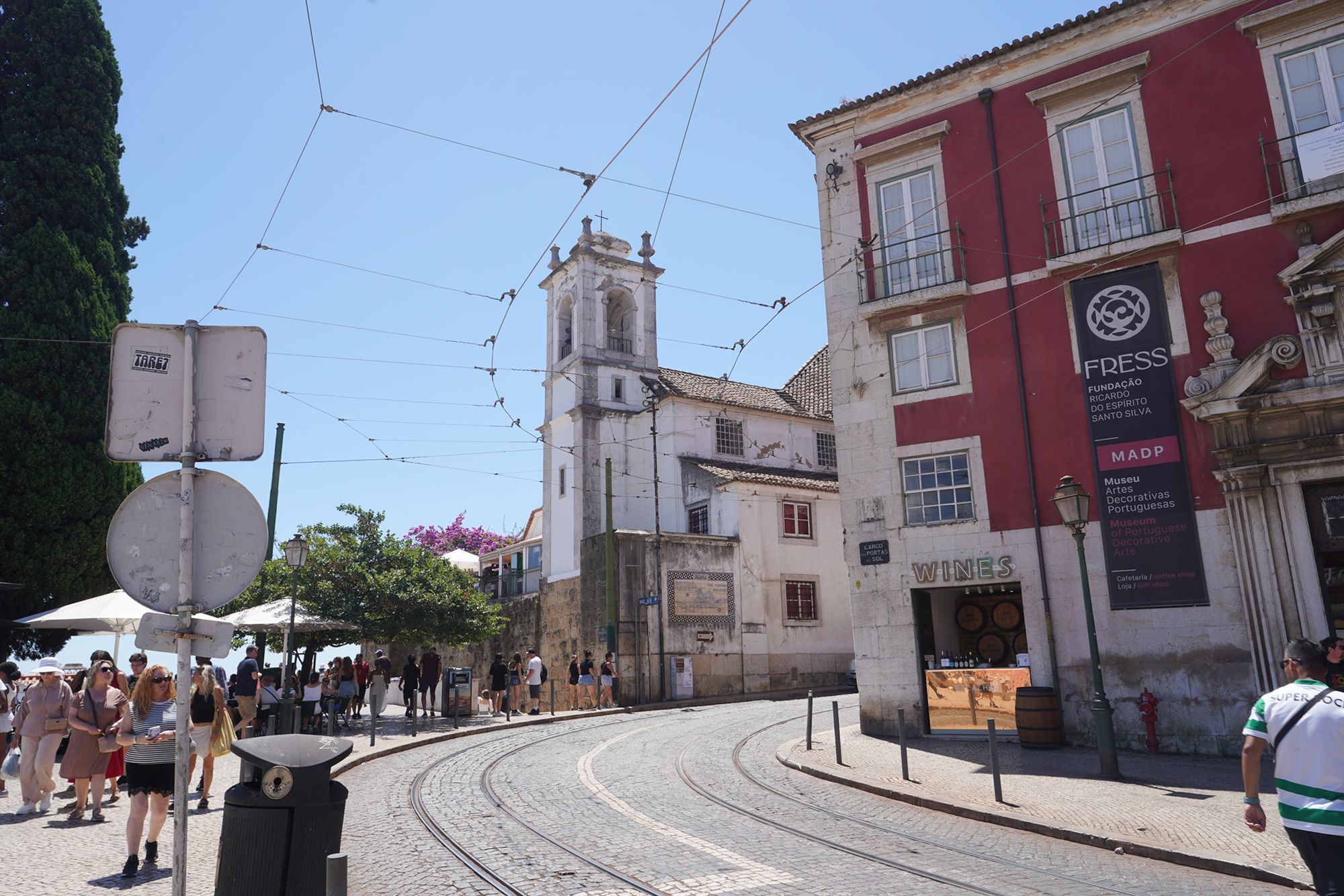 Lisbon Walk I (41) Lisbon Walk I (41)