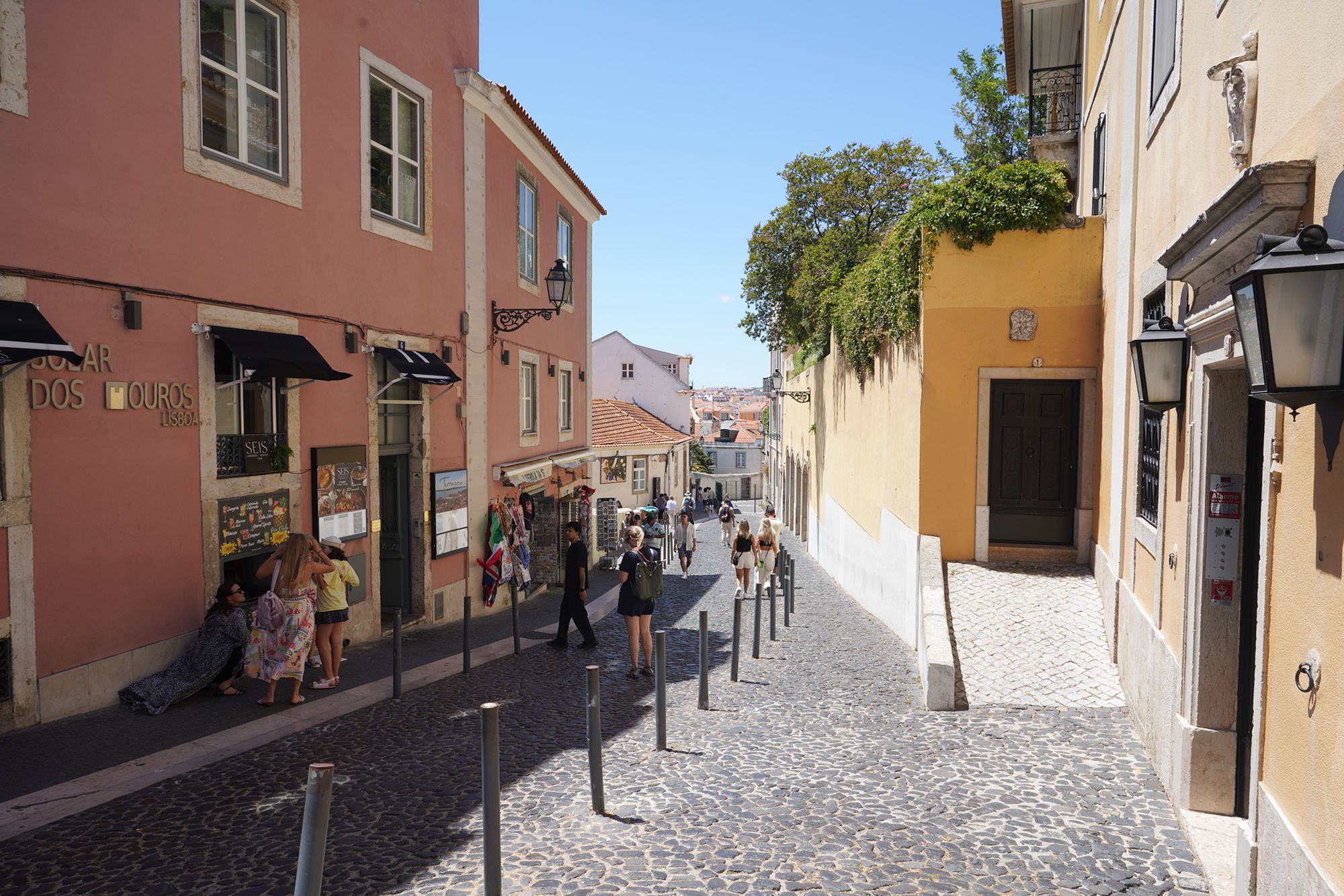 Lisbon Walk II (10) Lisbon Walk II (10)