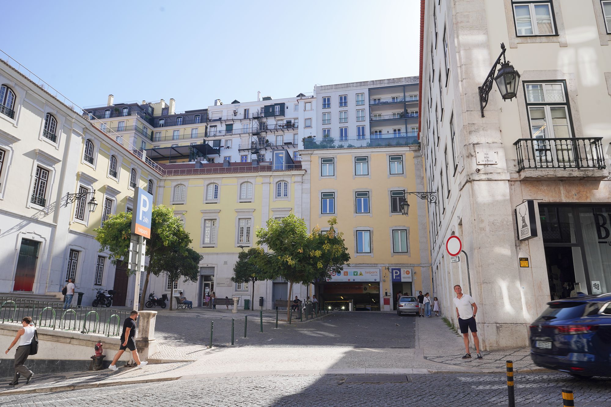 Lisbon Walk III (60)