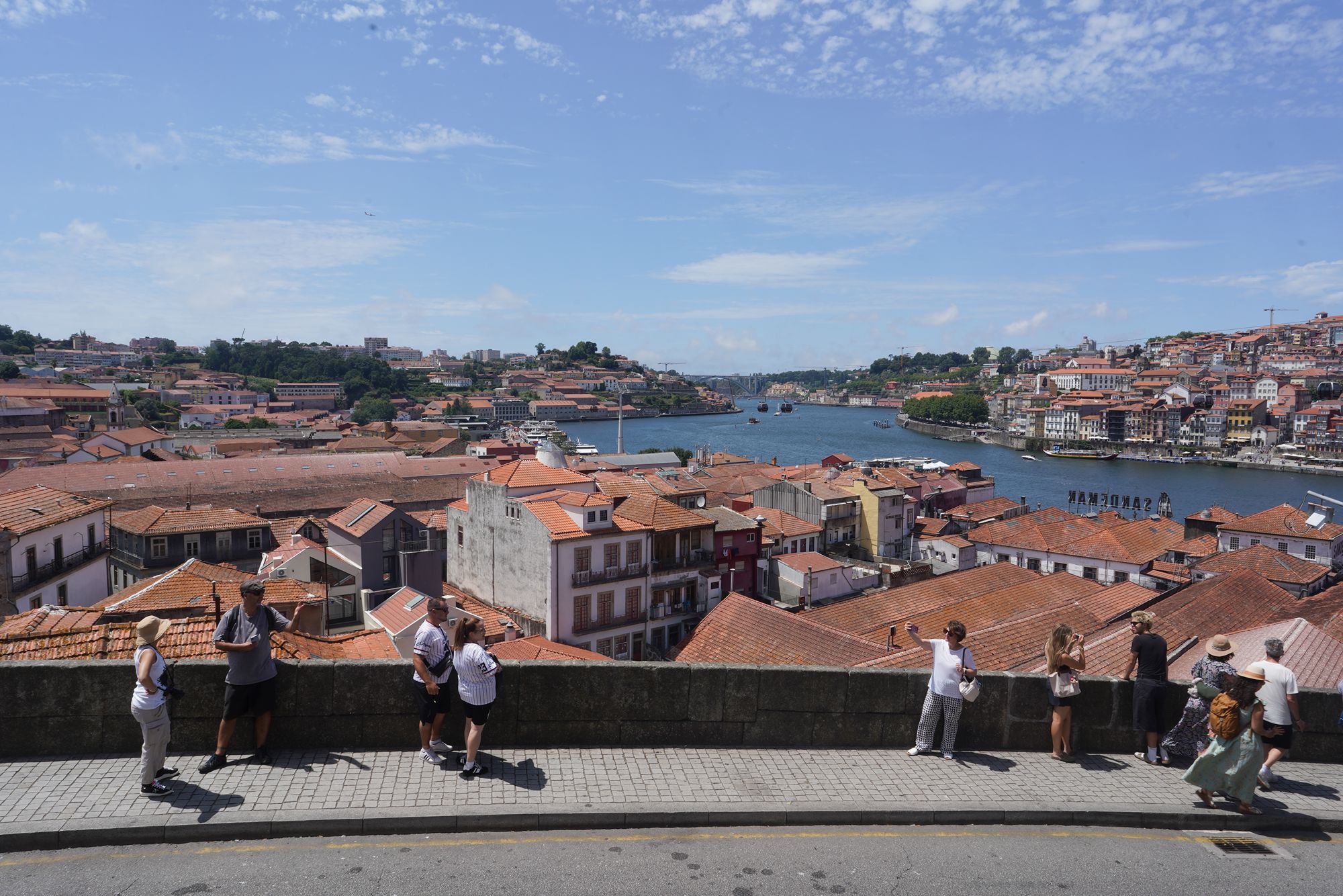 Porto Walk III (112) Porto Walk III (112)