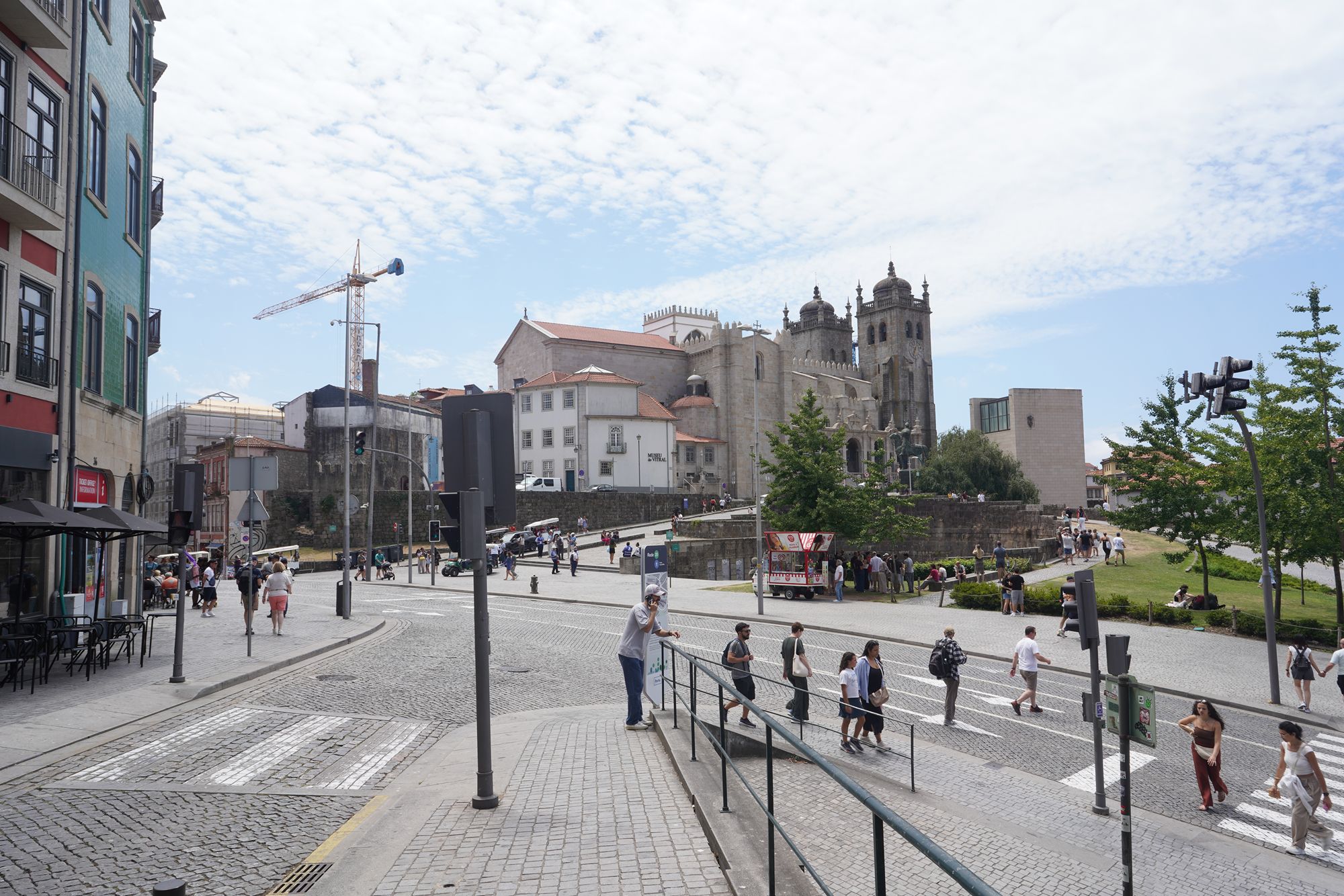 Porto Walk III (68) Porto Walk III (68)