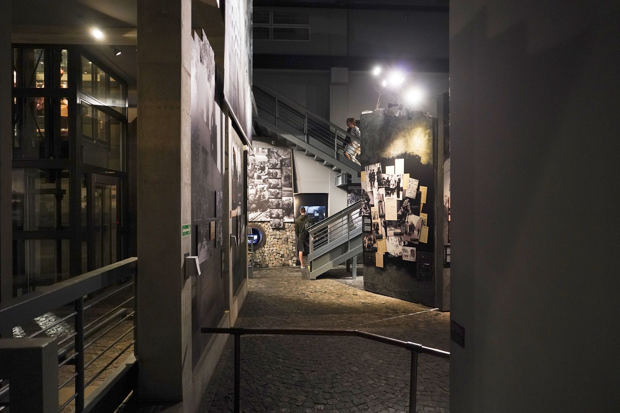 Warsaw Uprising Museum (74)