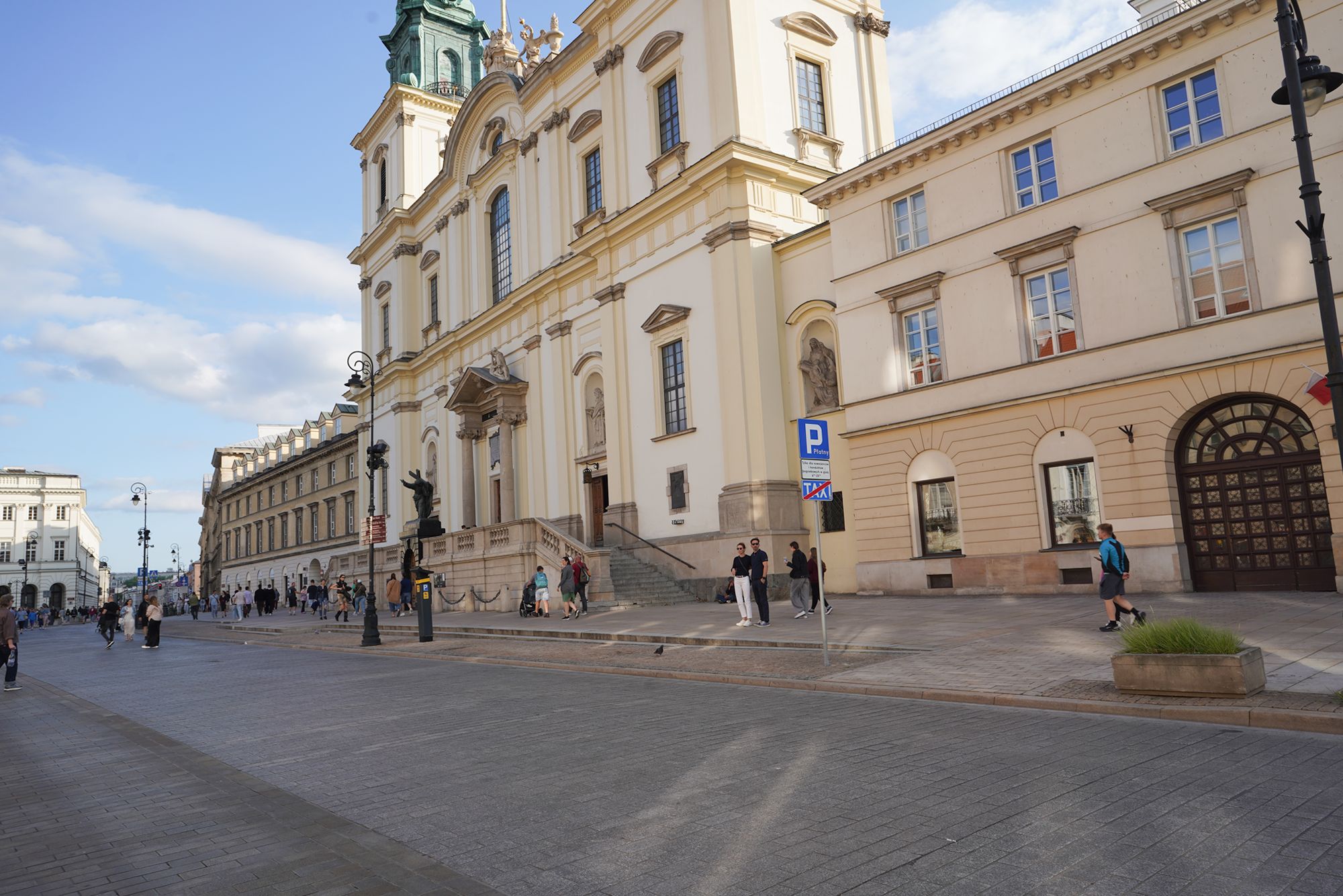Warsaw Walk II (104) Warsaw Walk II (104)