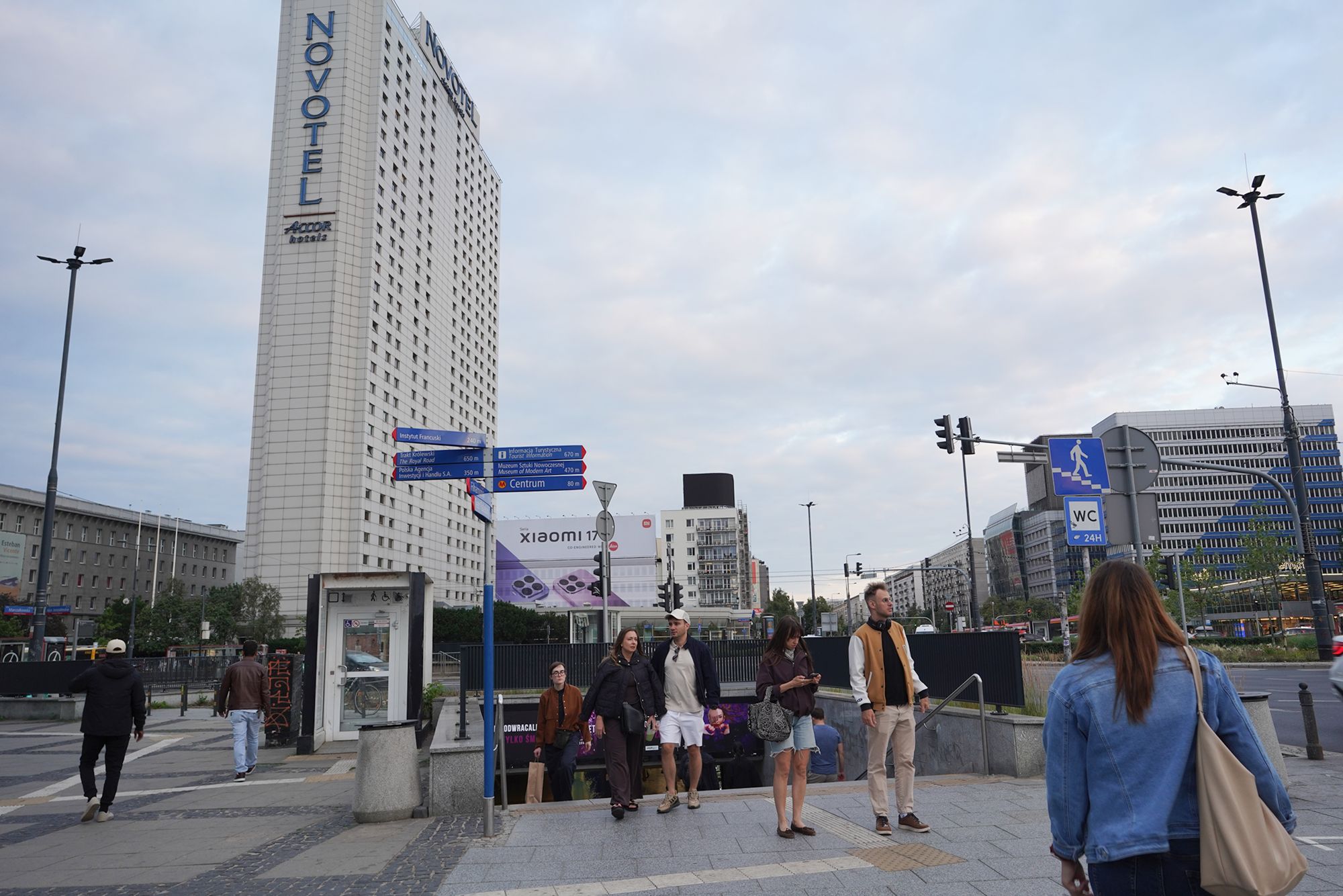 Warsaw Walk II (139) Warsaw Walk II (139)