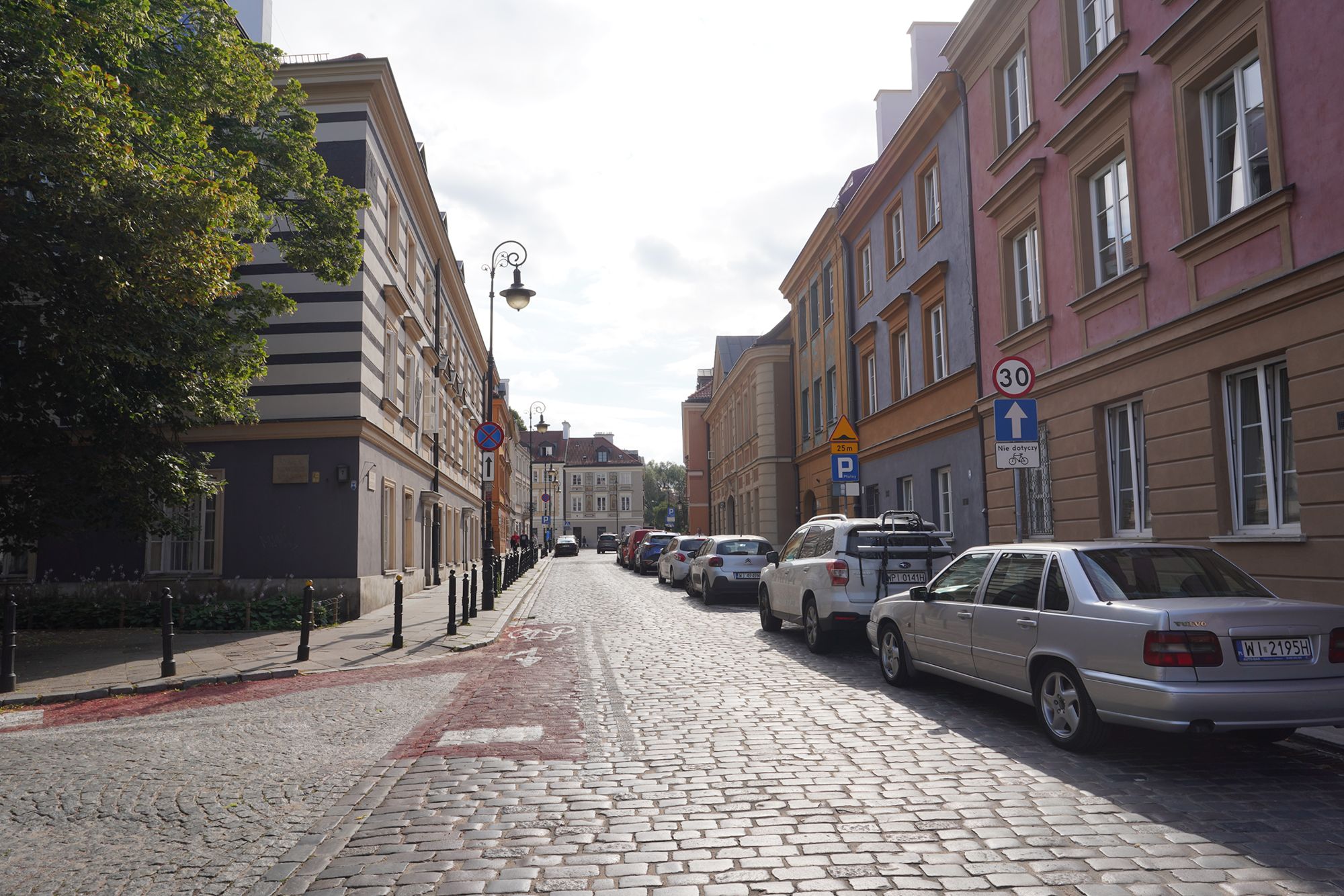 Warsaw Walk II (3) Warsaw Walk II (3)
