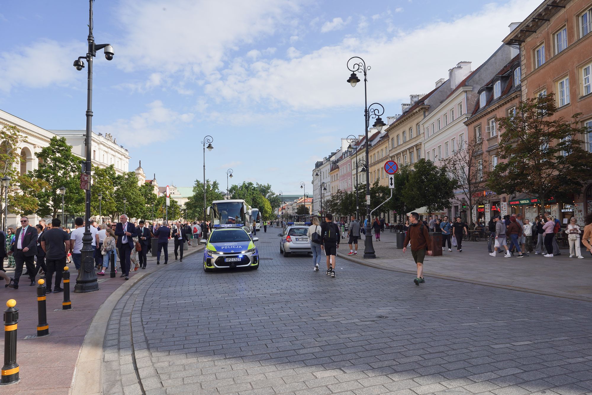 Warsaw Walk II (54) Warsaw Walk II (54)